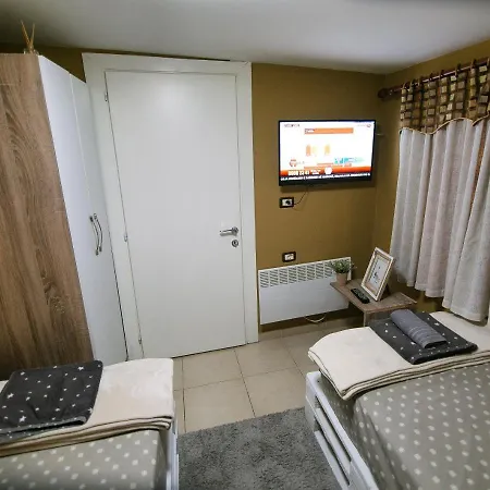 Elezi Villa Korce